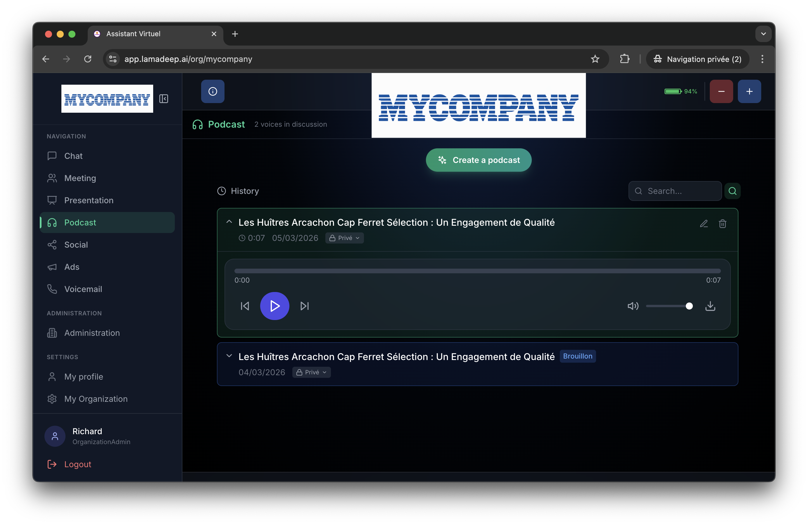Interface Podcast — Génération de podcasts 2 voix avec choix de style et ambiance